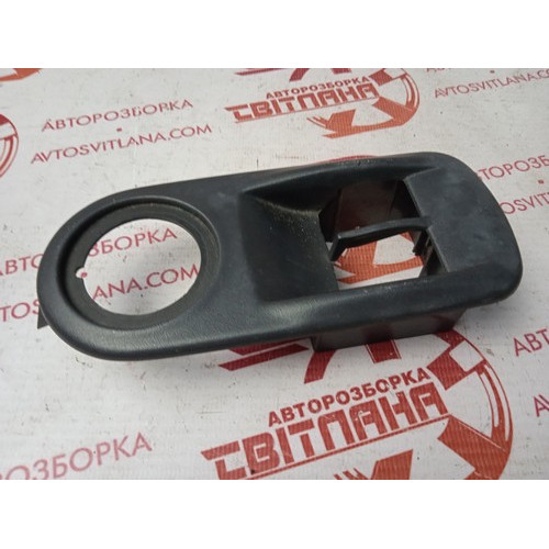 Корпус кнопок стеклоподъемника левой двери Opel Vivaro 2007-2014 9116523